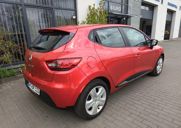 Renault Clio cena 34999 przebieg: 129077, rok produkcji 2016 z Poznań małe 301